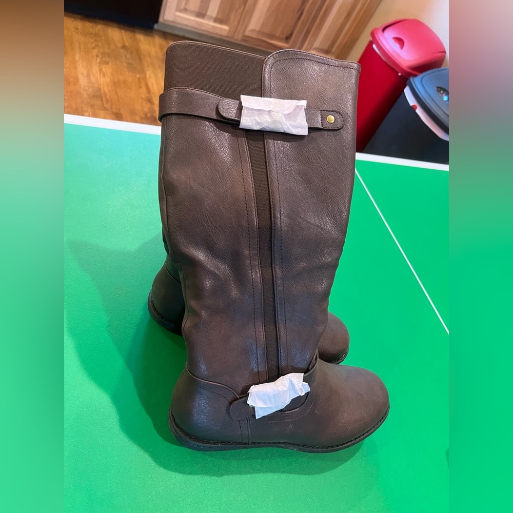 Brown Women’s Riding Boots